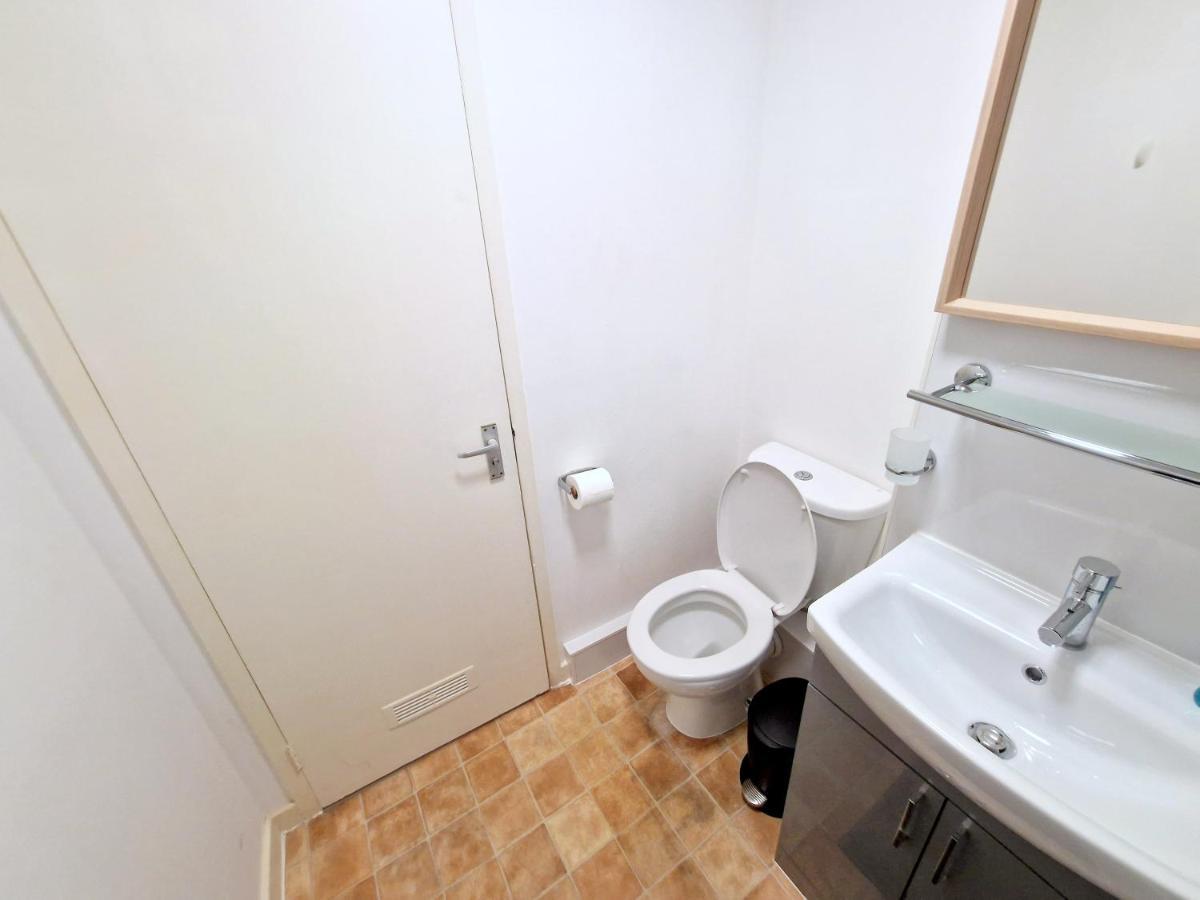 Appartement Flat In Battersea, 5 Minutes From Clapham Junction Station à Londres Extérieur photo