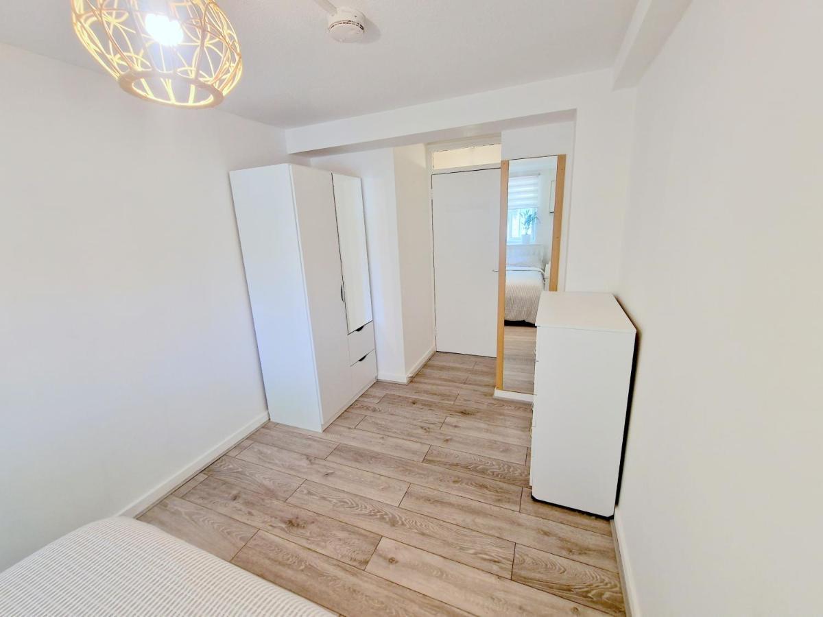 Appartement Flat In Battersea, 5 Minutes From Clapham Junction Station à Londres Extérieur photo
